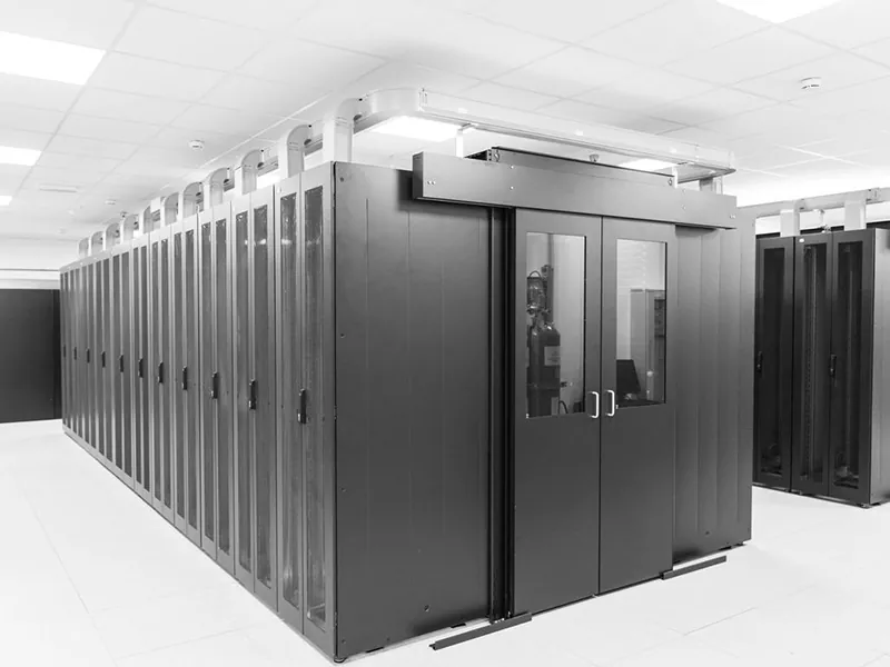 Gabinete de pasillo frío cerrado